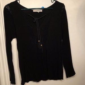 Black 3/4 sleeve blouse